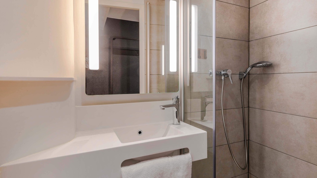 Photo of Bathroom in Cholet
