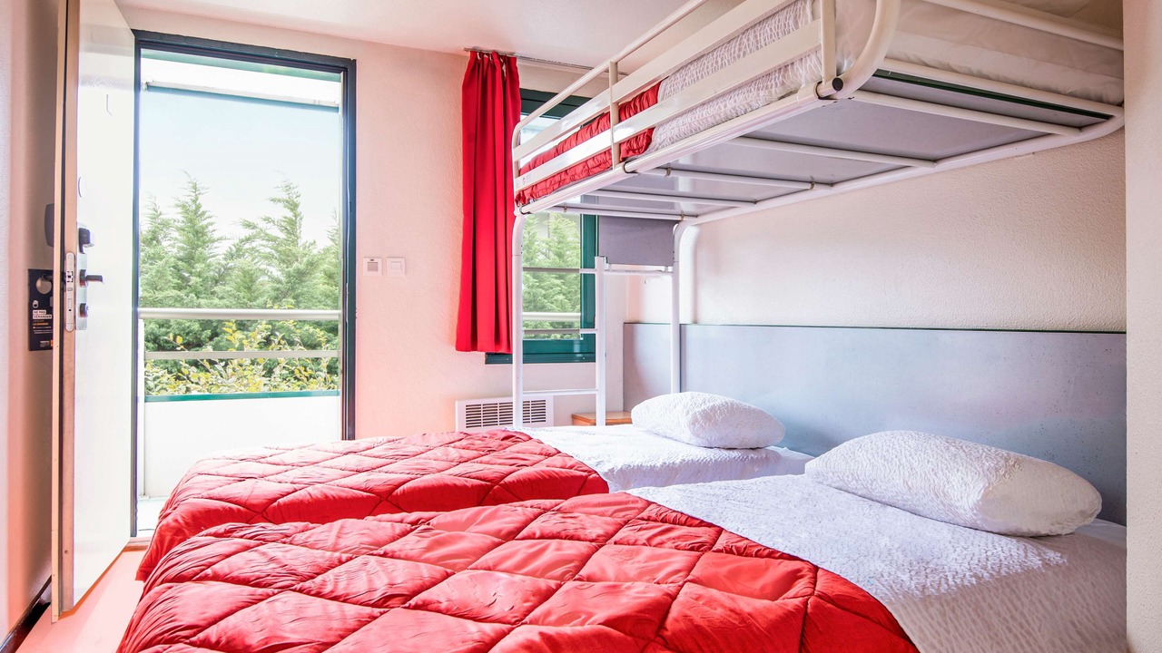 Photo of Bedroom in Valence