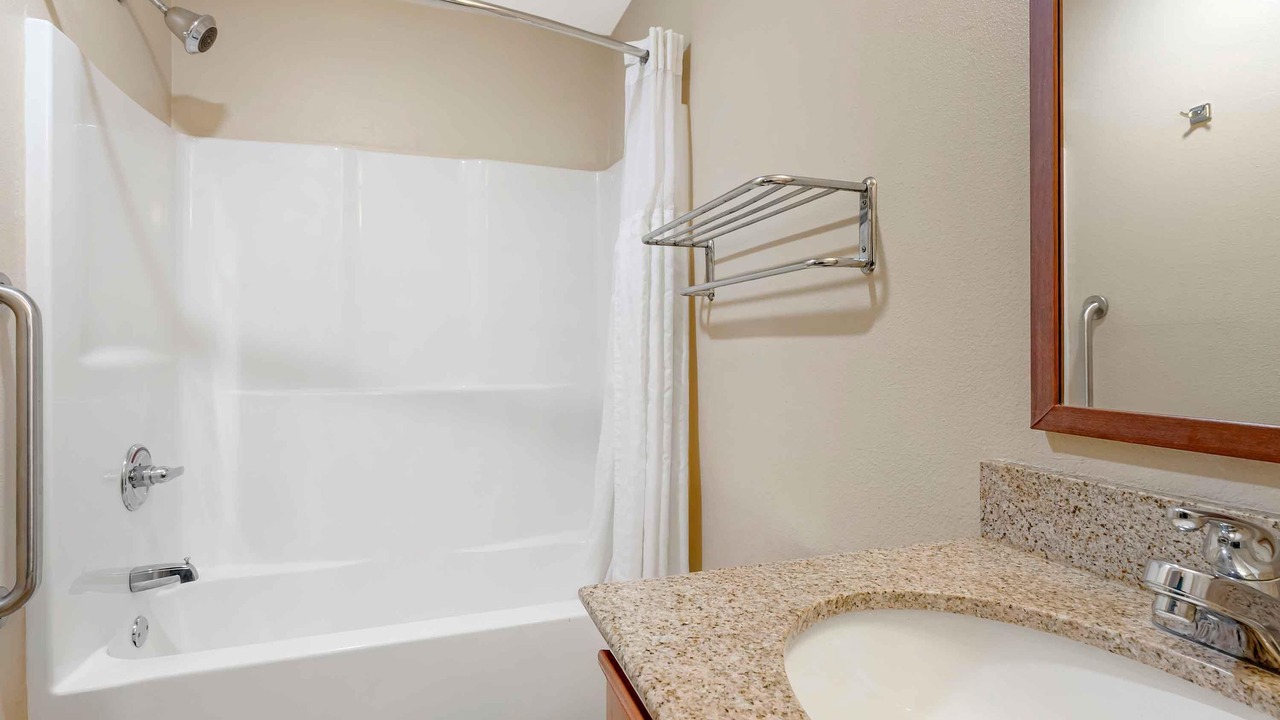 Photo of Bathroom in McAlester