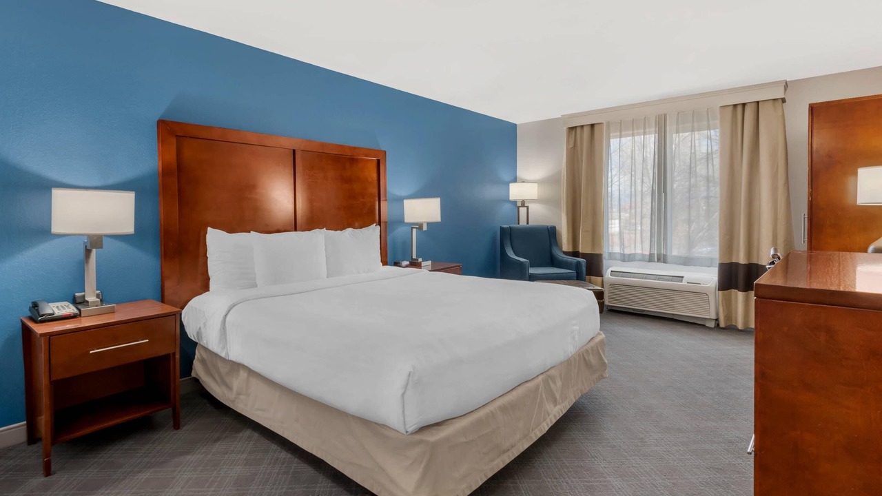 Photo of Bedroom in Glenwood Springs