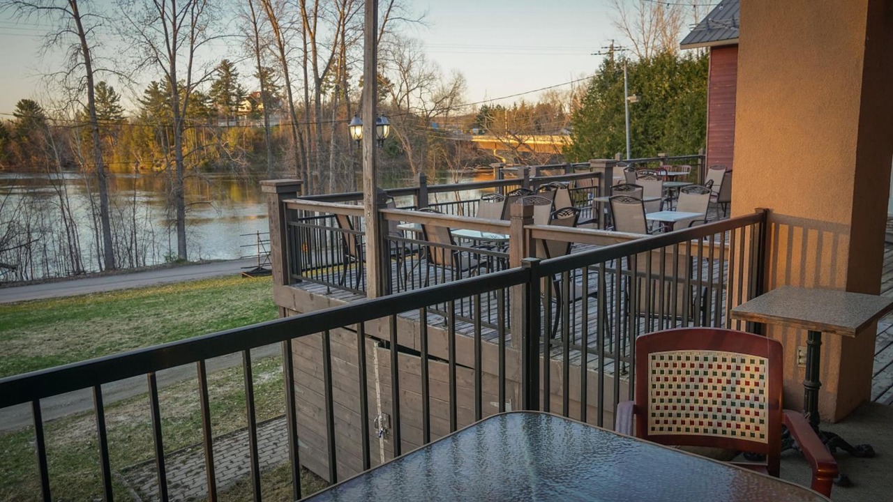 Photo of Patio Balcony in Maniwaki