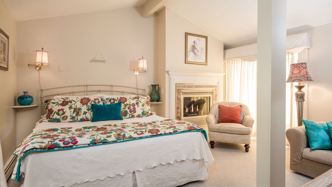 Photo of Livingroom in South Yarmouth