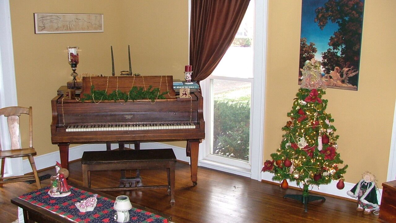 Photo of Bedroom in Scottsville