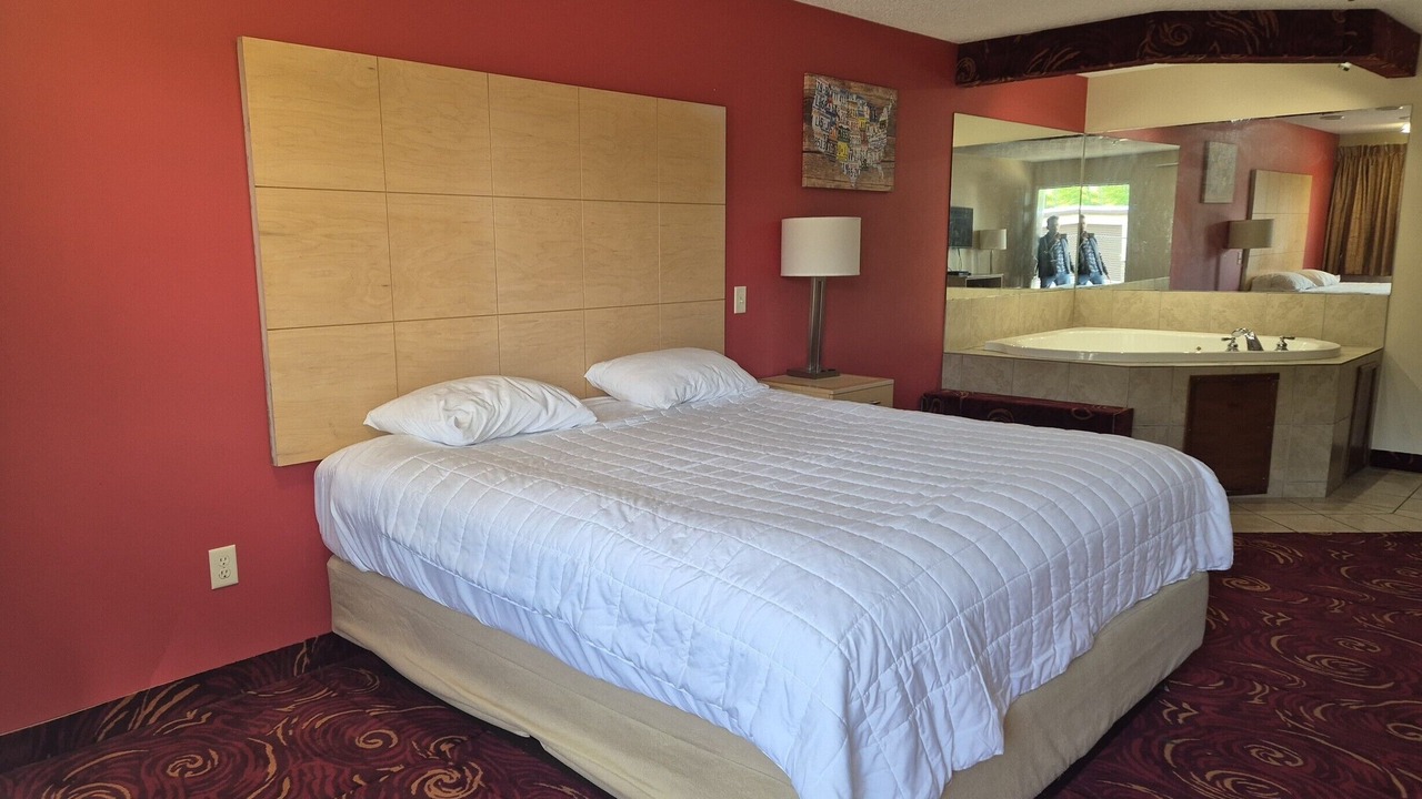 Photo of Bedroom in Chickamauga
