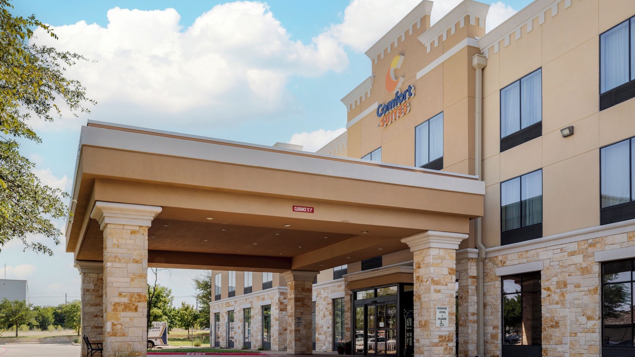 Photo of Outdoor in McNeil