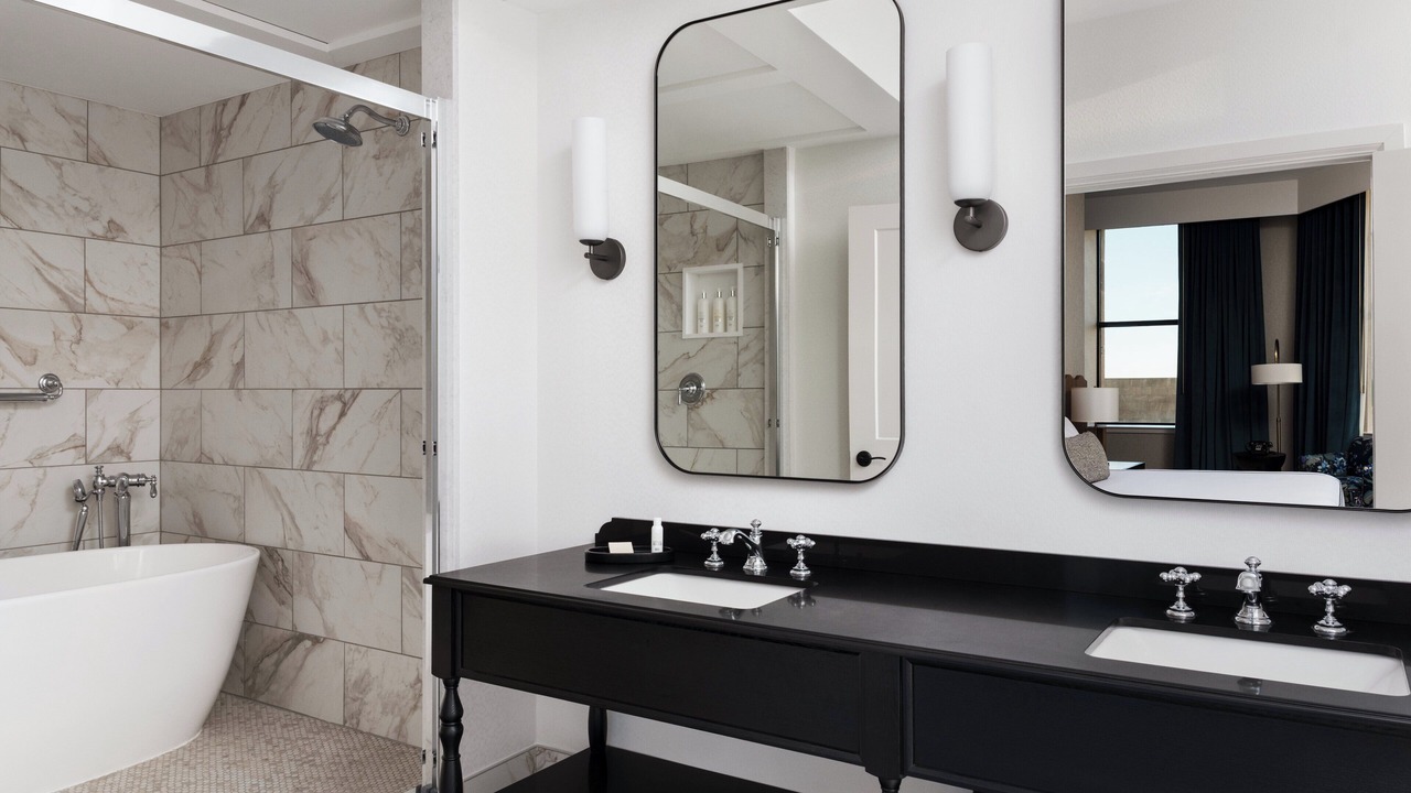 Photo of Others in Downtown Baltimore