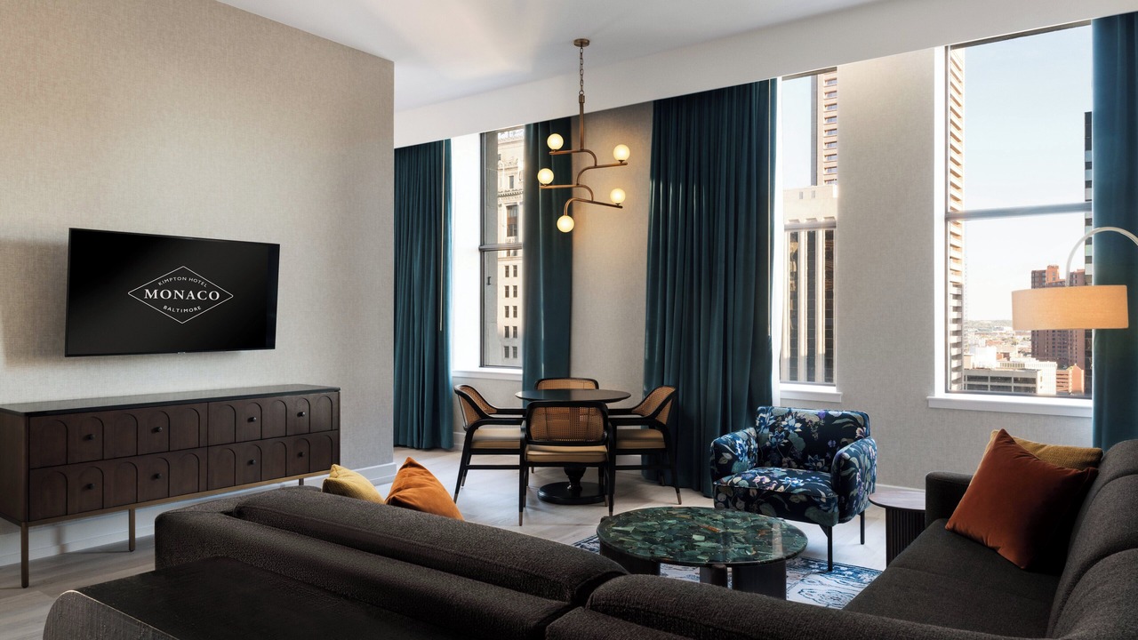 Photo of Others in Downtown Baltimore