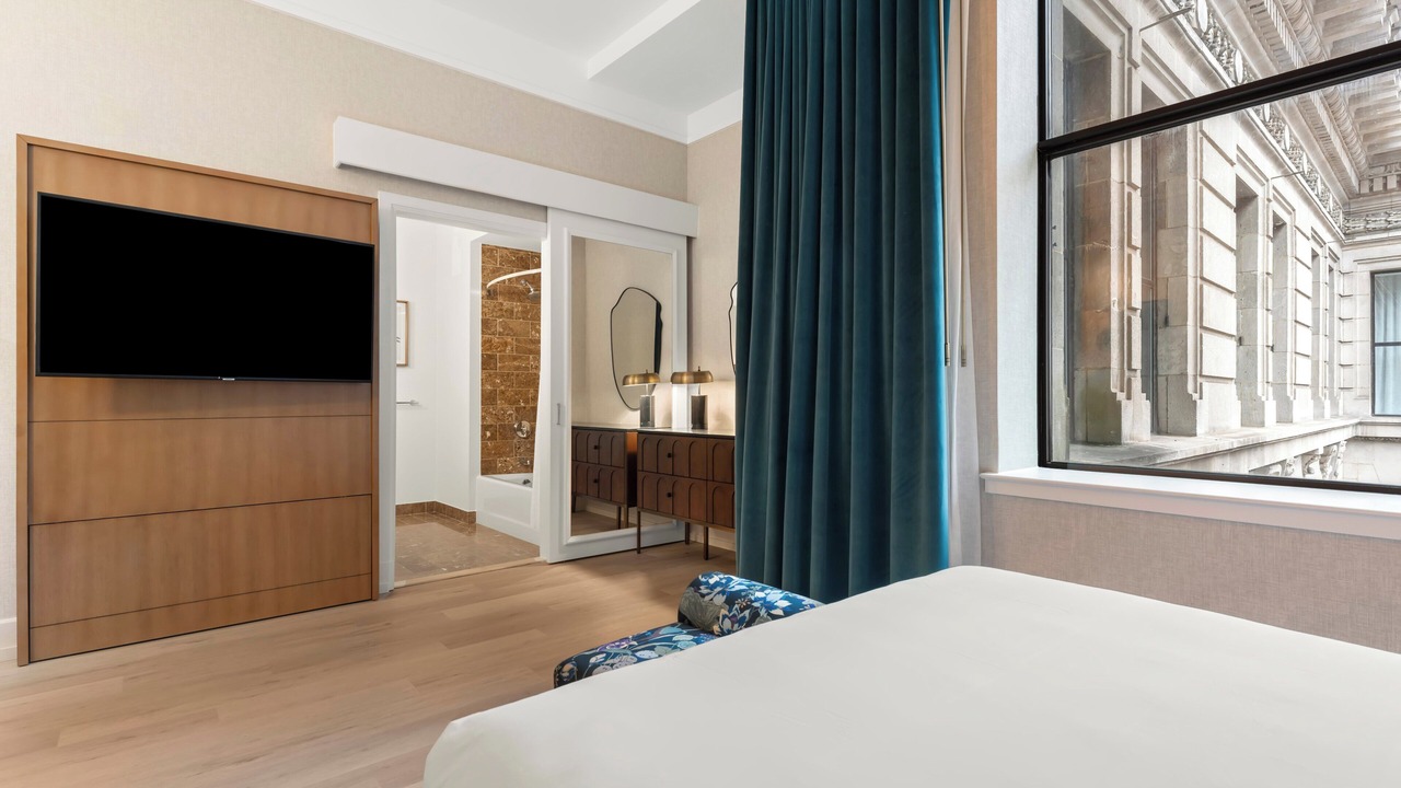 Photo of Bedroom in Downtown Baltimore