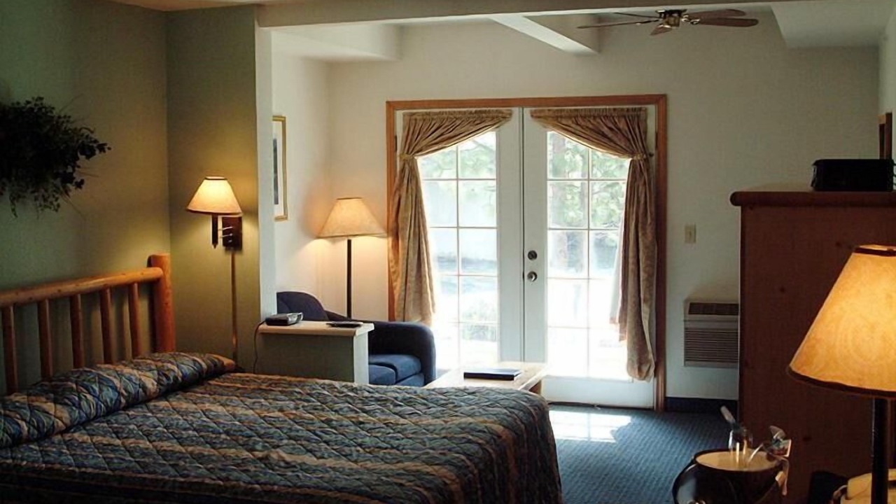 Photo of Others in Shady Cove