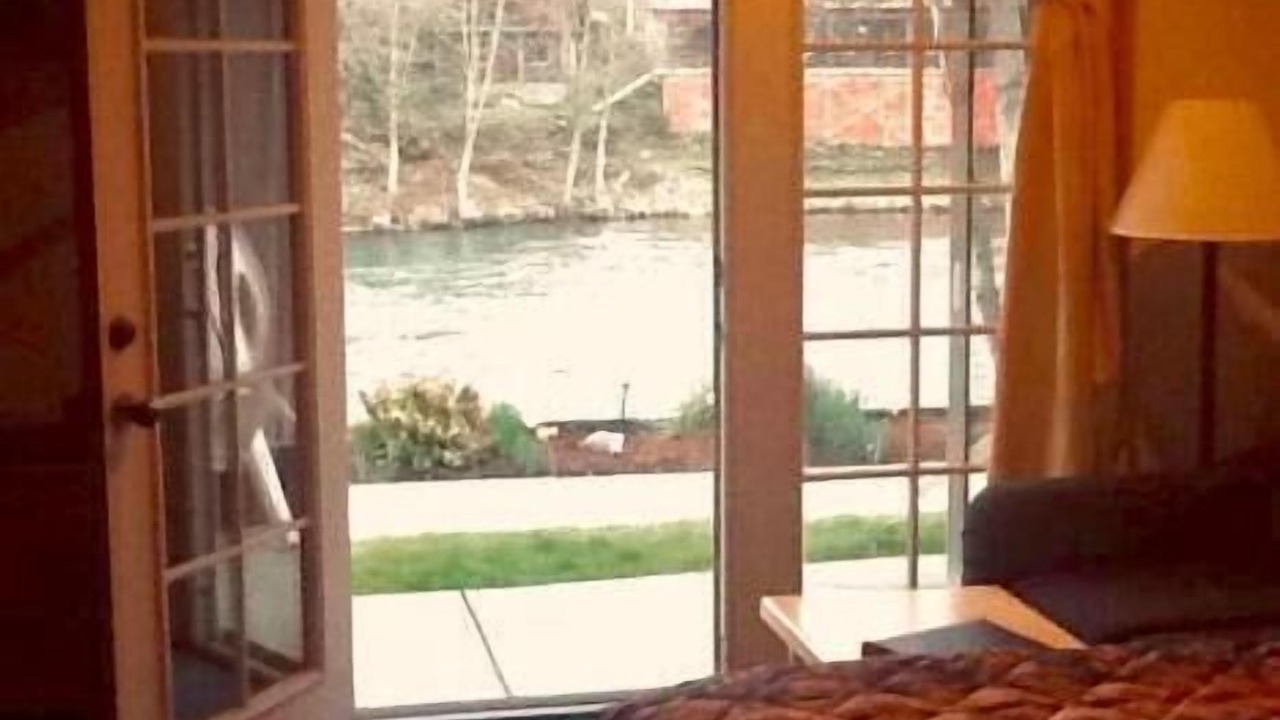 Photo of Others in Shady Cove