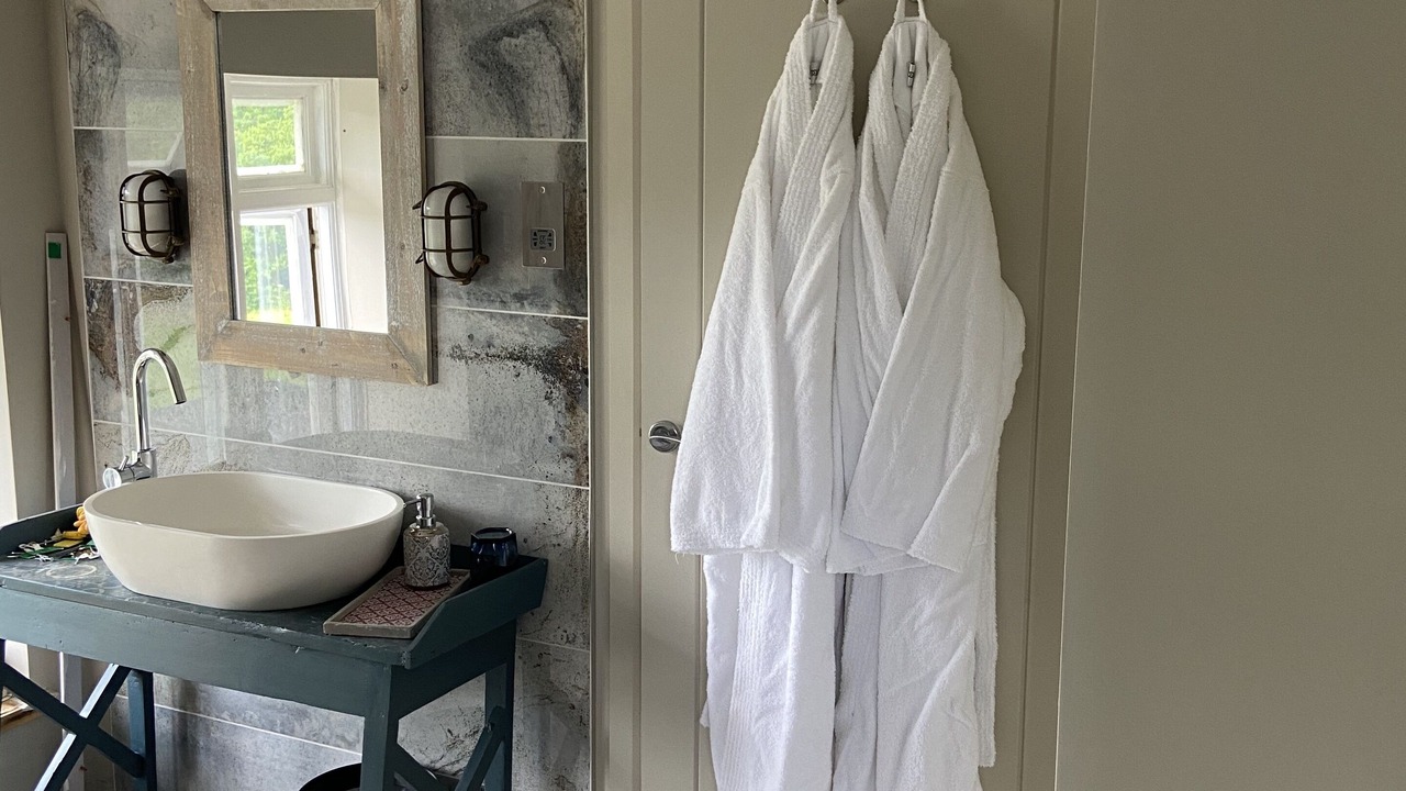 Photo of Bathroom in Buckfastleigh