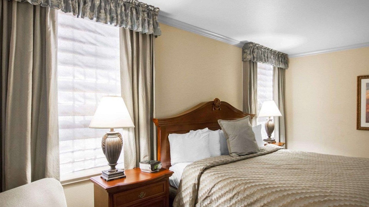 Photo of Bedroom in Cleburne