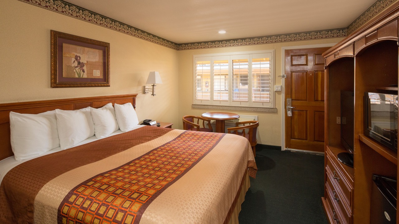 Photo of Bedroom in Inner Richmond