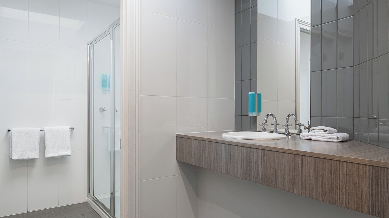 Photo of Bathroom in Golden Point