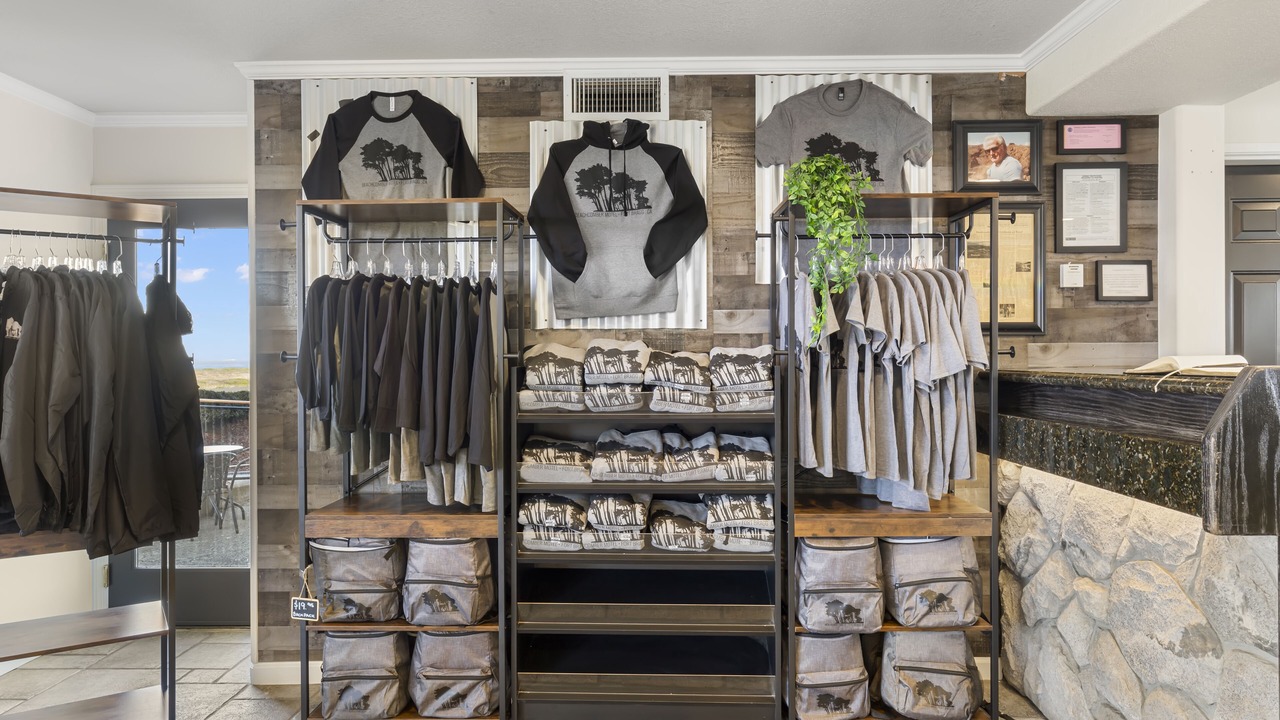 Photo of Others in Fort Bragg