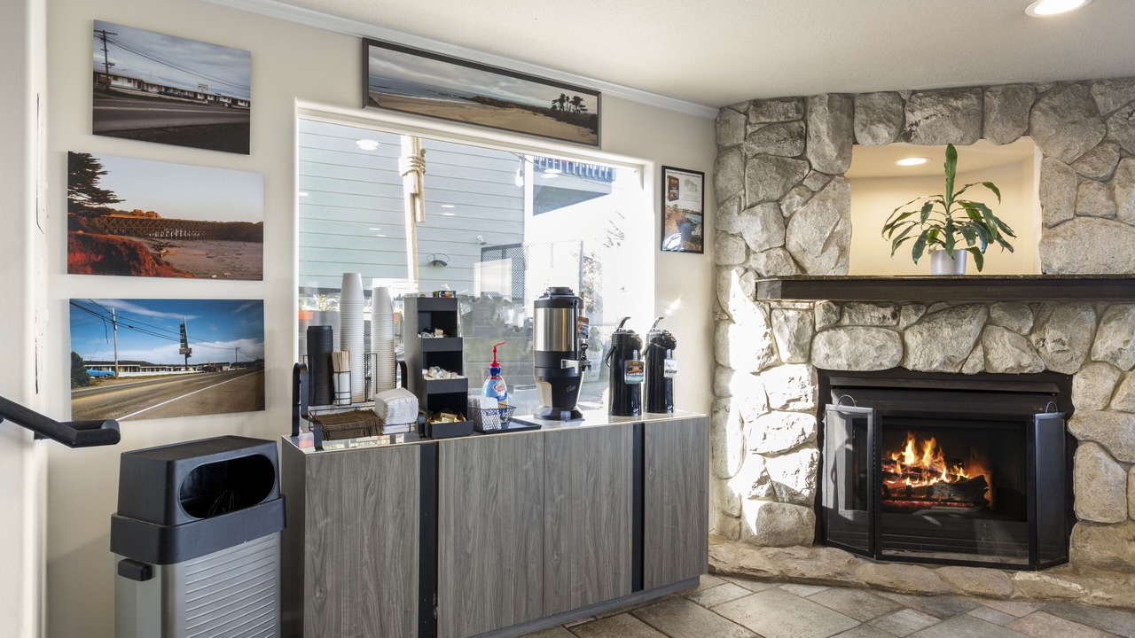 Photo of Others in Fort Bragg