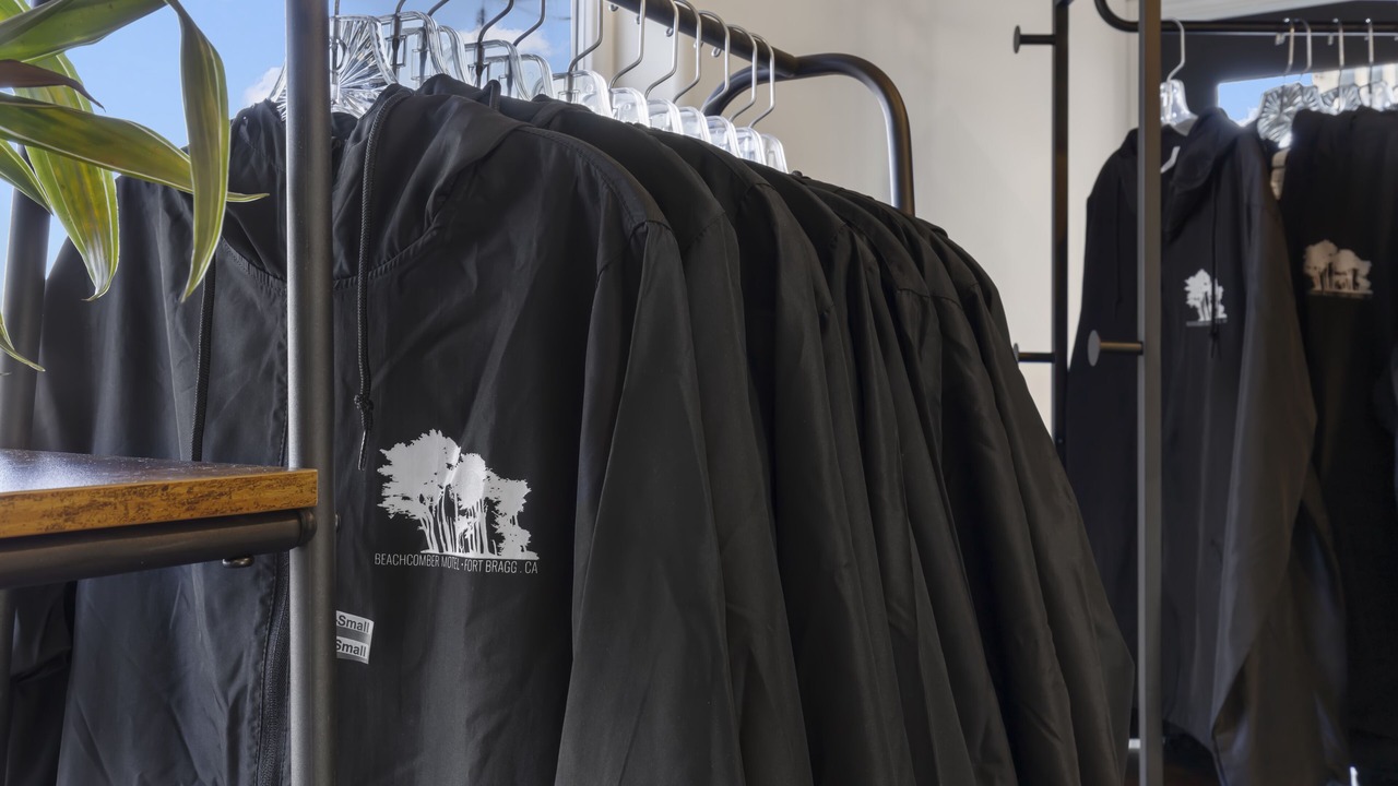 Photo of Others in Fort Bragg