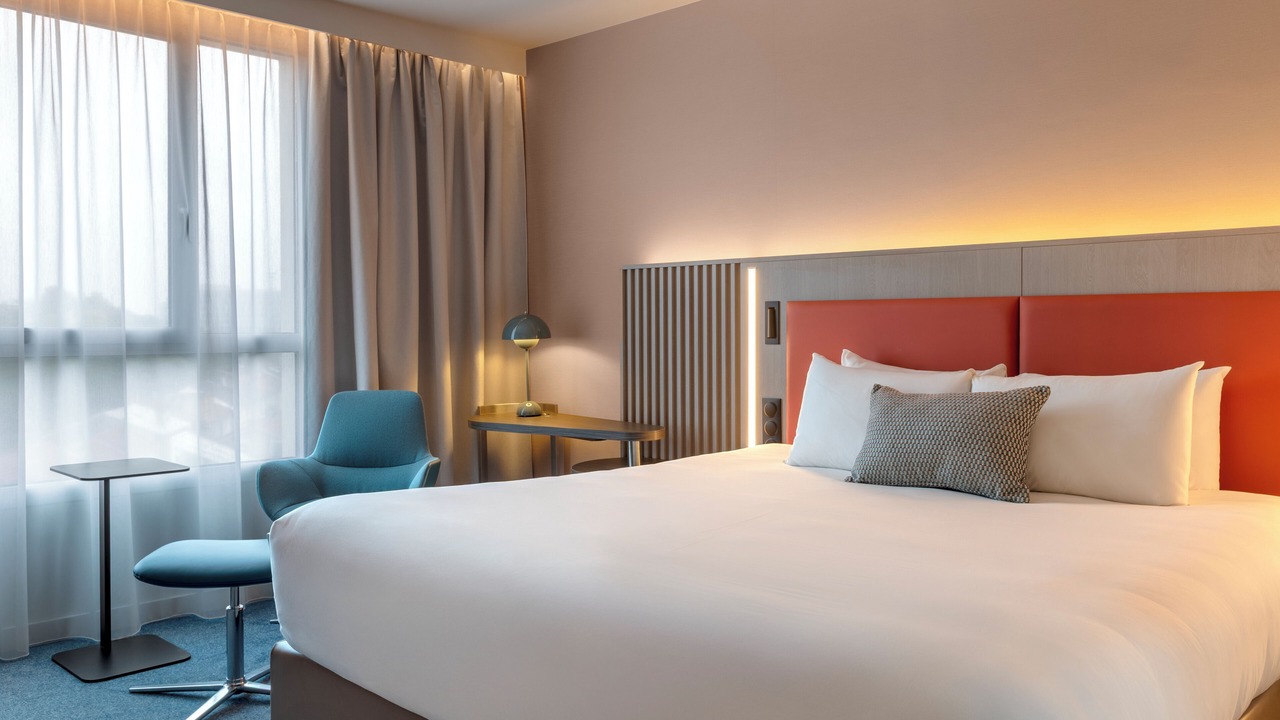 Photo of Bedroom in Saint-Denis