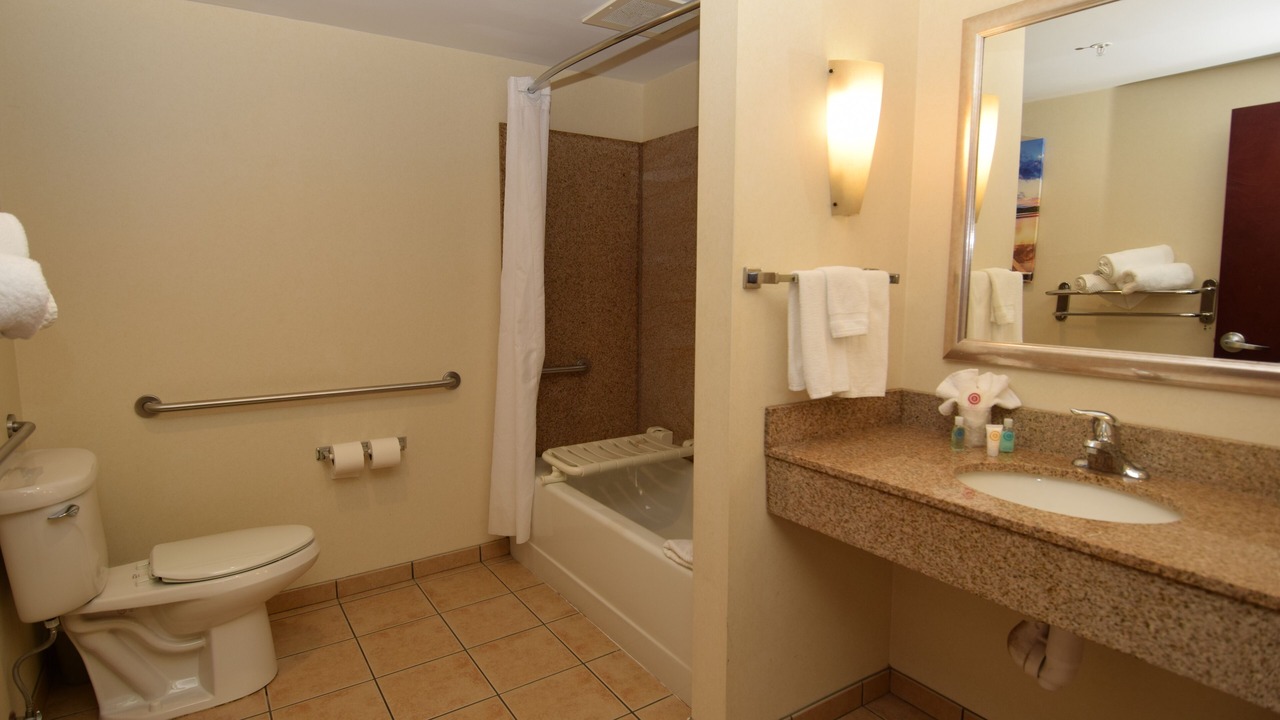 Photo of Bathroom in Cicero