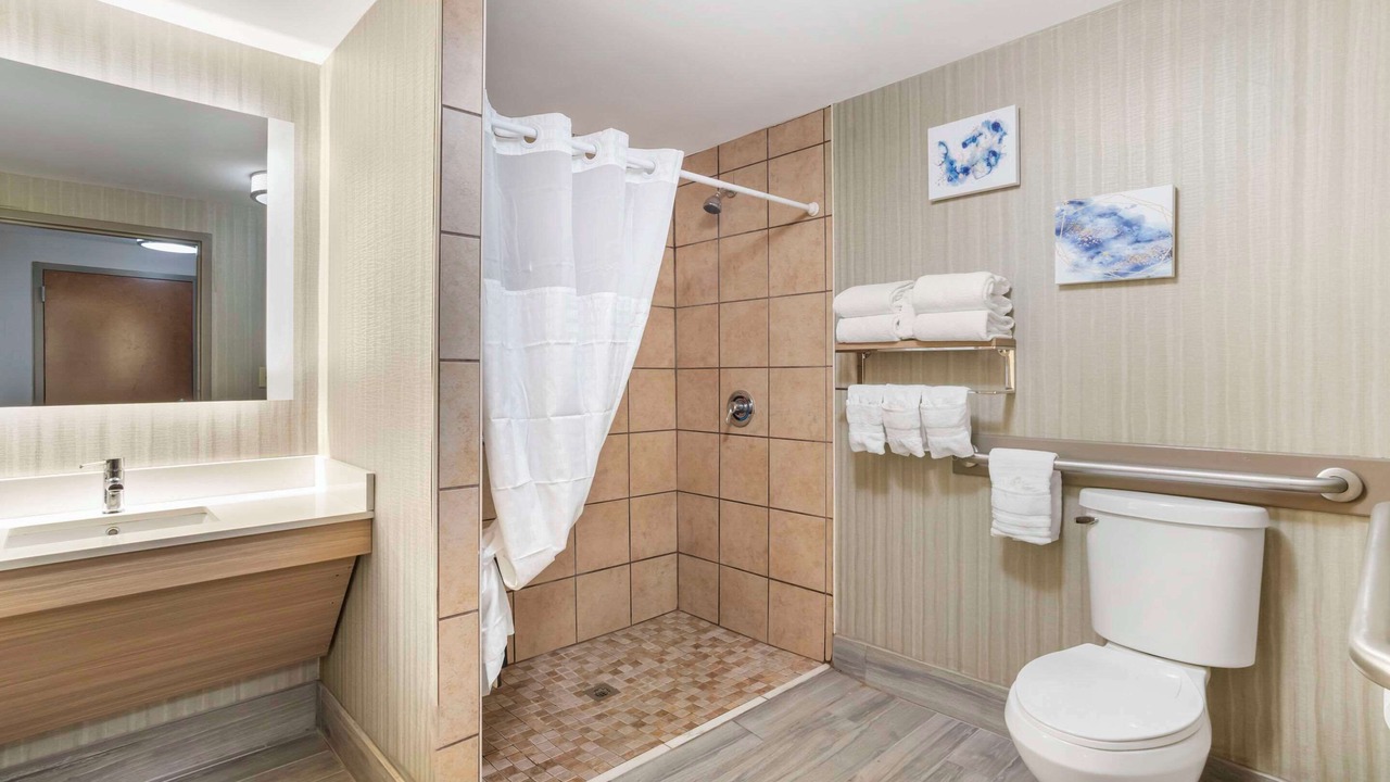 Photo of Bathroom in Arcadia