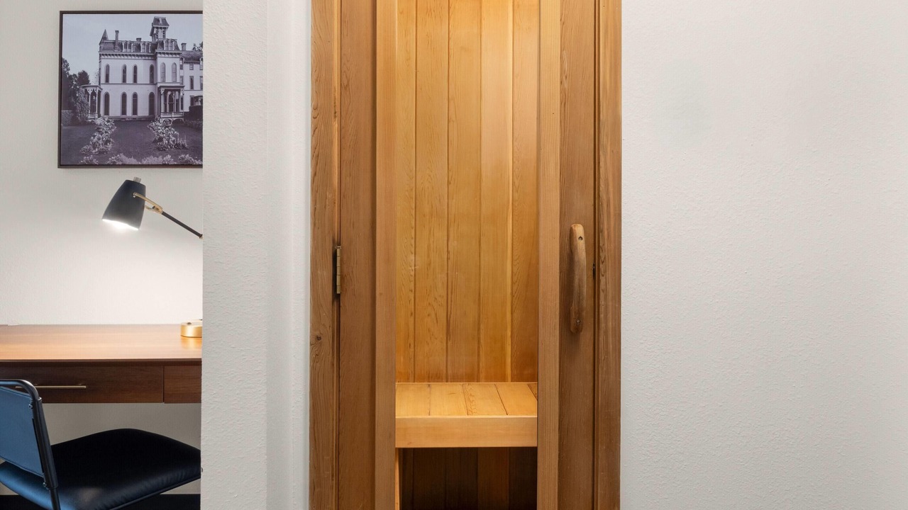 Photo of Bedroom in Bennington