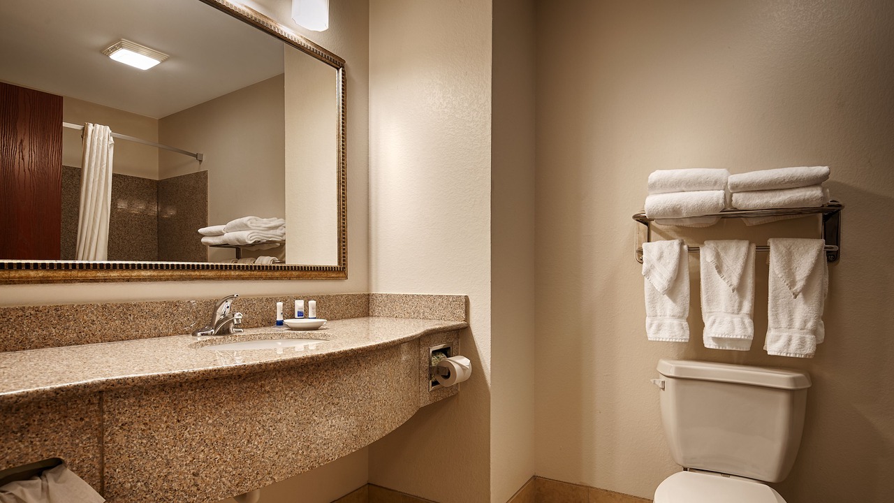 Photo of Bathroom in DeRidder