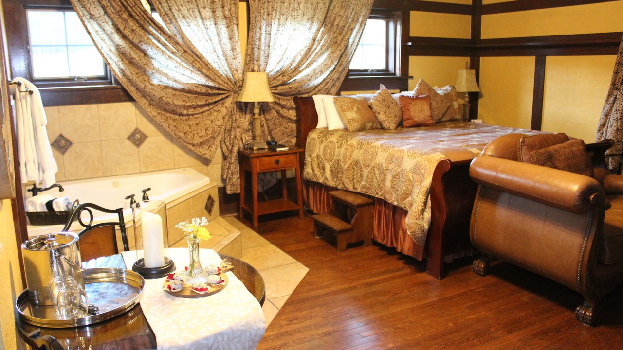 Photo of Bedroom in Hot Springs