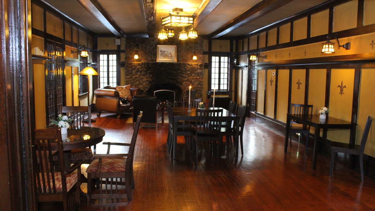 Photo of Livingroom in Hot Springs