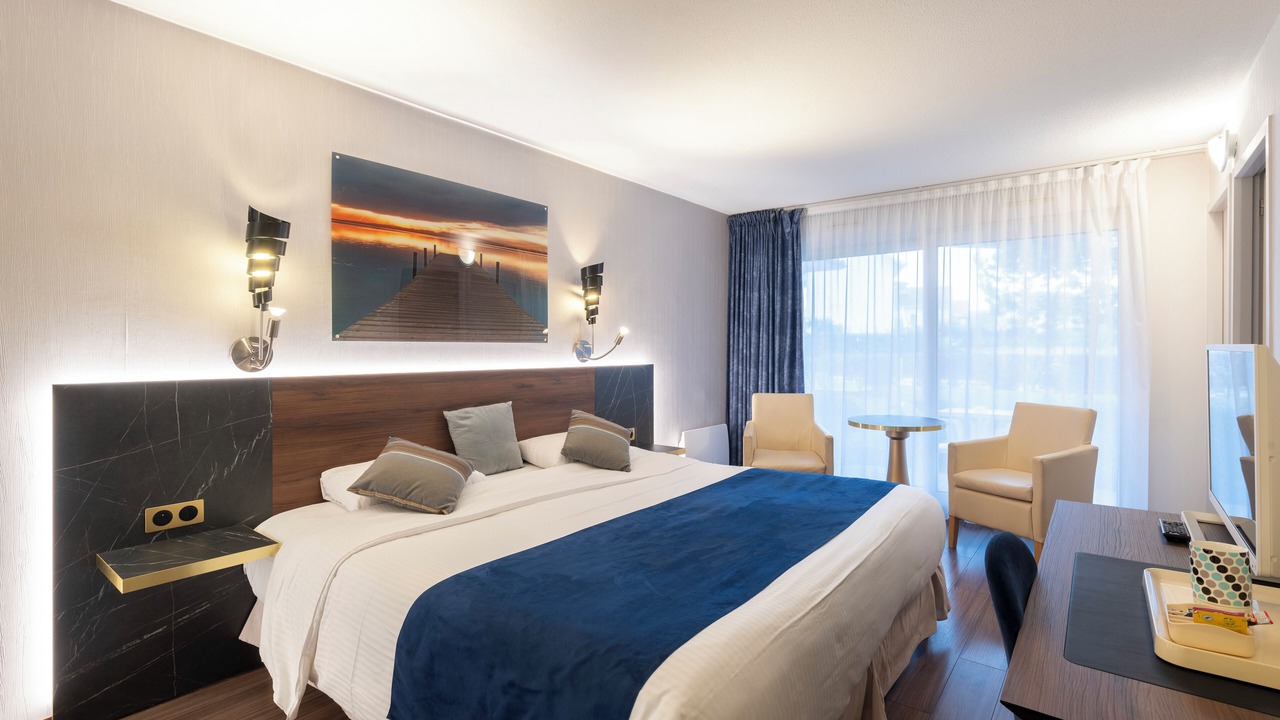 Photo of Bedroom in Thonon-les-Bains