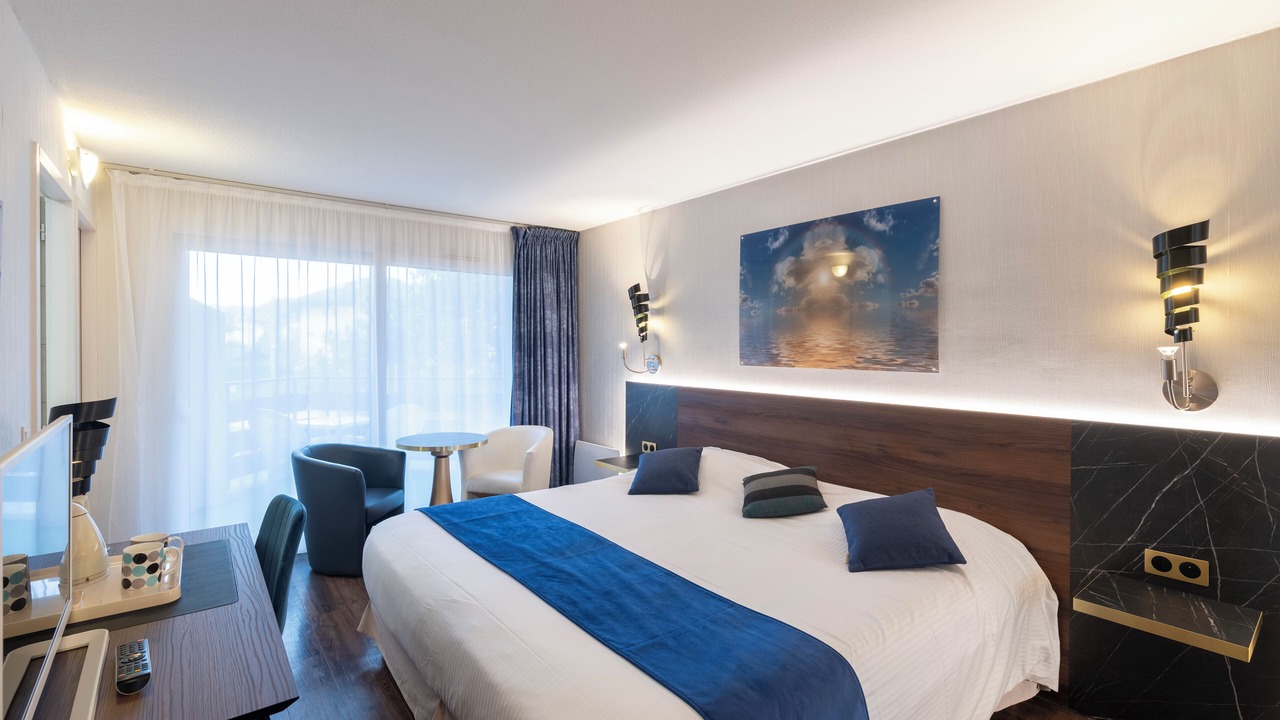 Photo of Bedroom in Thonon-les-Bains