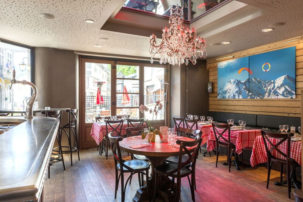 Photo of Others in Mont-Dore