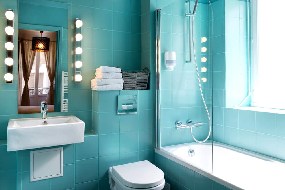 Photo of Bathroom in Mont-Dore