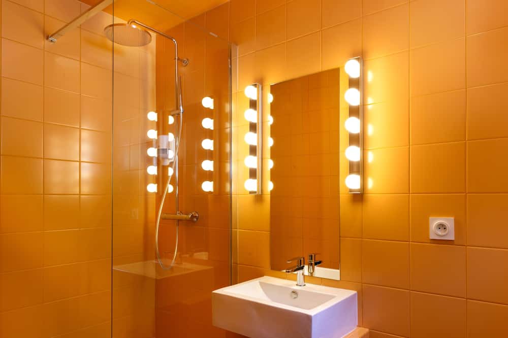 Photo of Bathroom in Mont-Dore