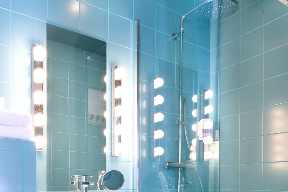 Photo of Bathroom in Mont-Dore