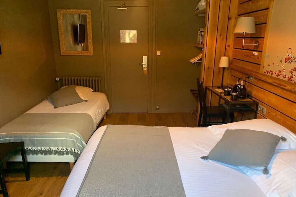 Photo of Bedroom in Mont-Dore