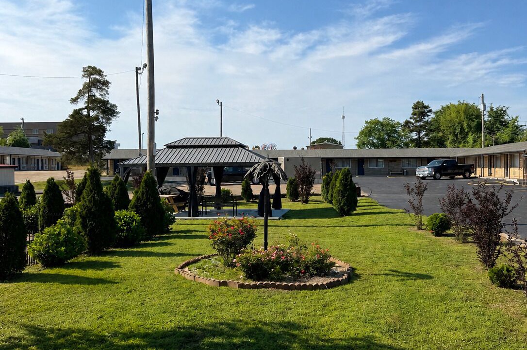Photo of Outdoor in Ozark