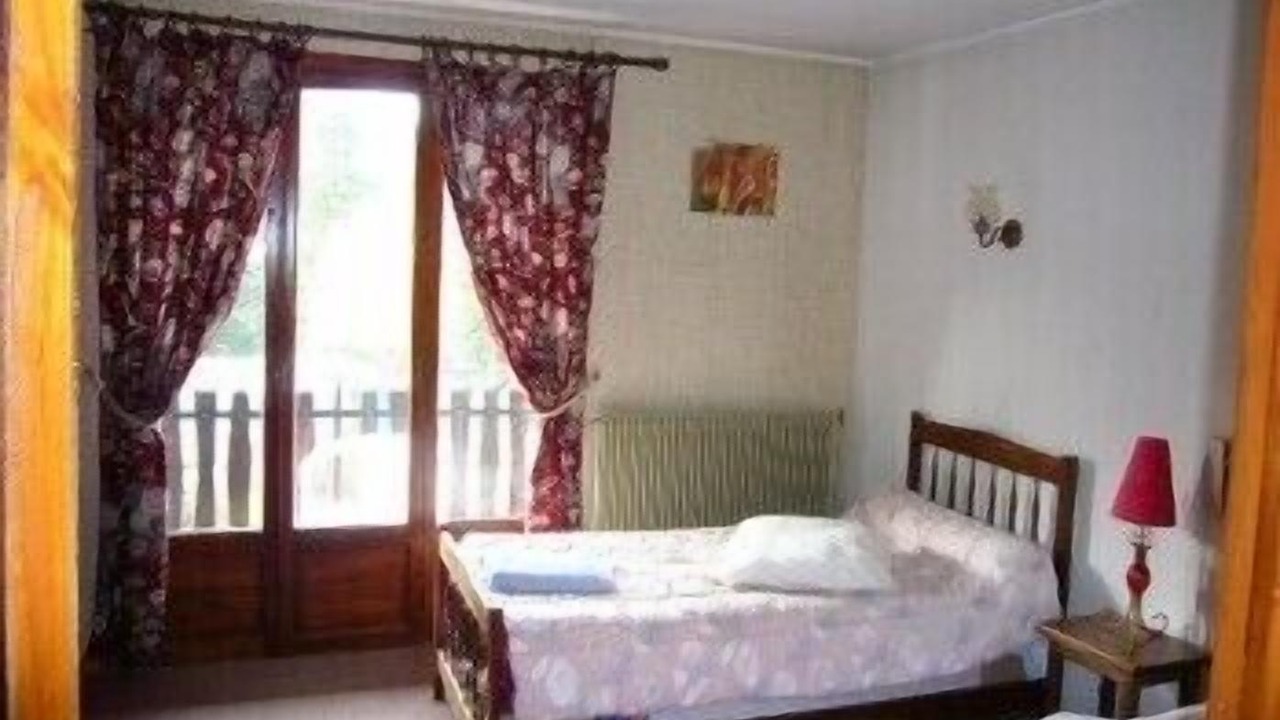 Photo of Bedroom in La Bollene-Vesubie