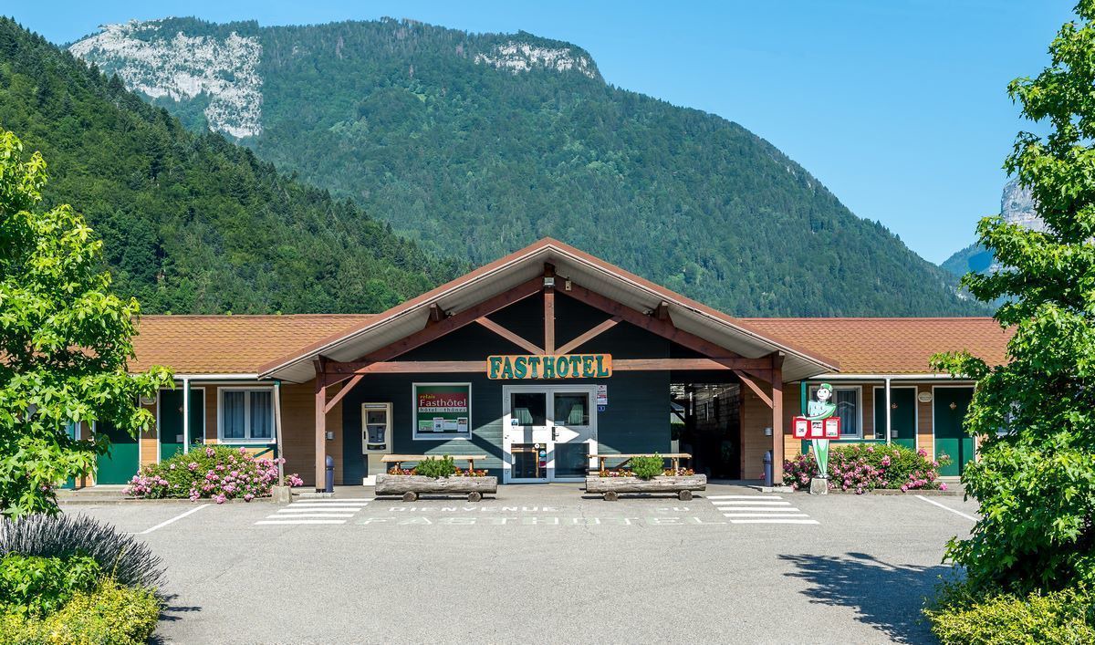 Photo of Outdoor in Thones