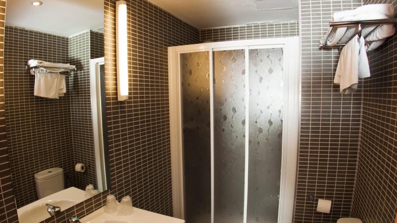 Photo of Bathroom in Bilbao la Vieja