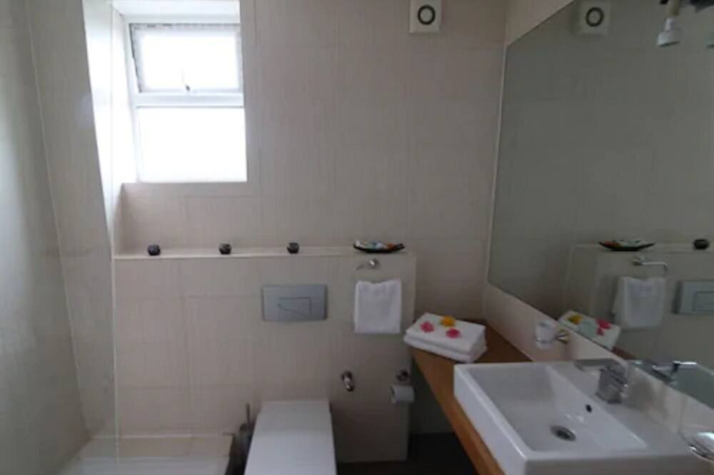 Photo of Others in Faraday