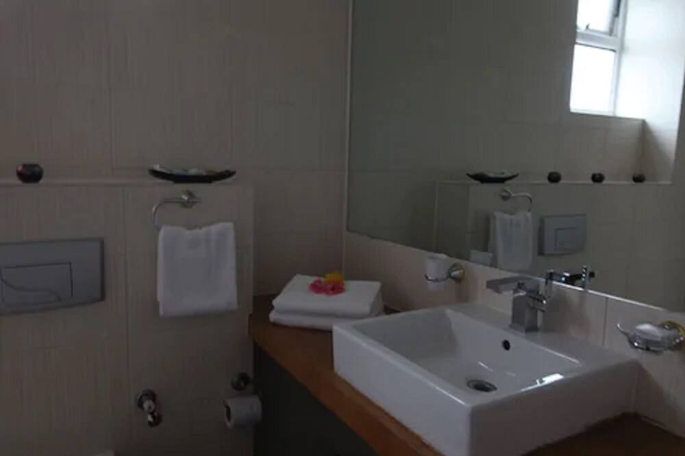 Photo of Others in Faraday