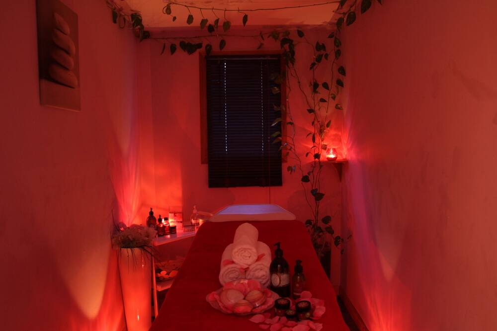 Photo of Others in Faraday