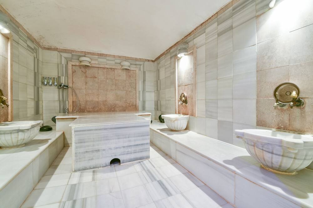 Photo of Bathroom in Faraday