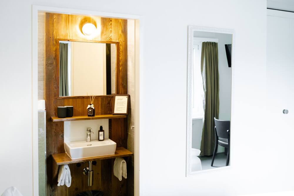 Photo of Bathroom in Weggis