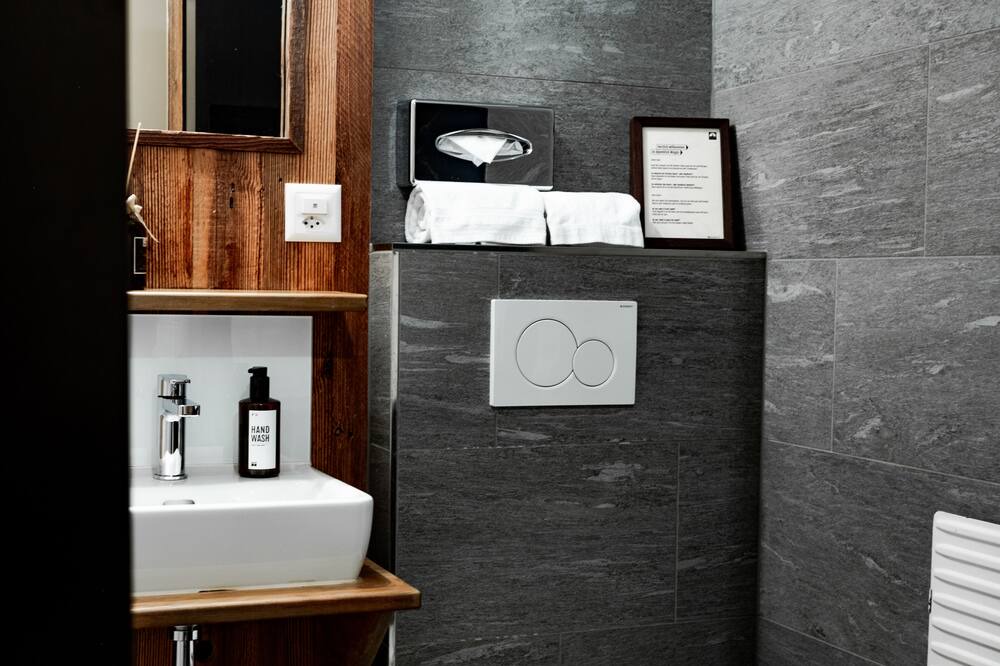 Photo of Bathroom in Weggis