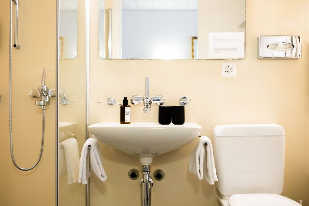 Photo of Bathroom in Weggis