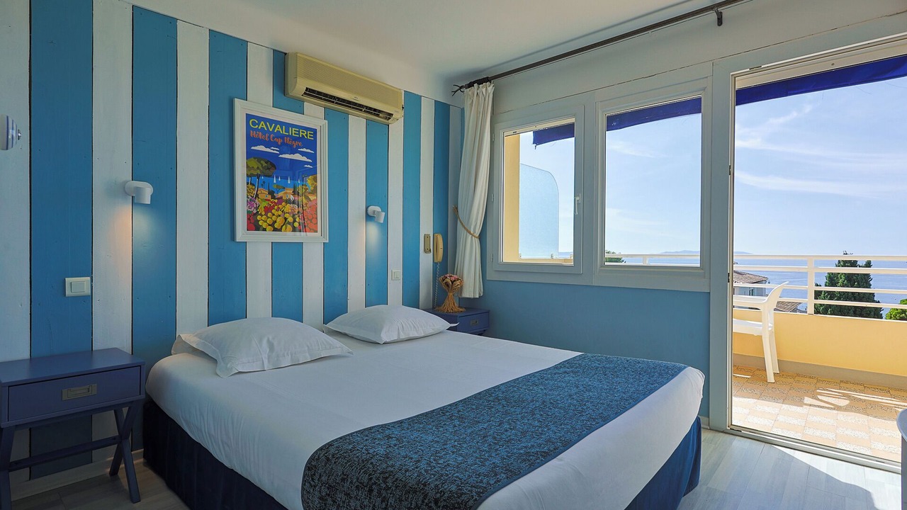 Photo of Bedroom in Cavaliere Beach