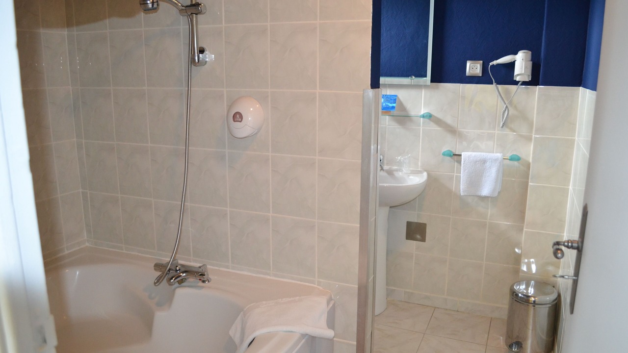 Photo of Bathroom in La Bastide-de-Serou