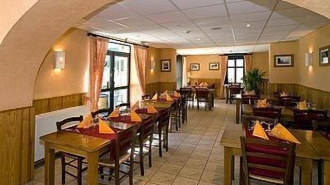 Photo of Others in Aranc