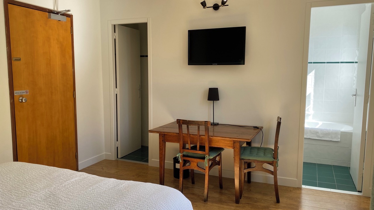 Photo of Bedroom in Prechacq-les-Bains